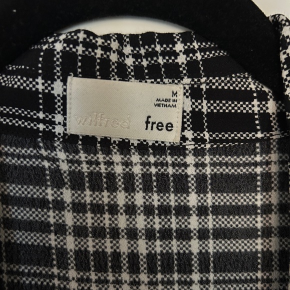 Wilfred Free The Tie-Front Blouse - Picture 2 of 6